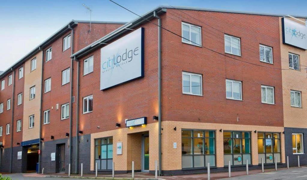 Citilodge Wakefield Hotel By Roomsbooked Bagian luar foto