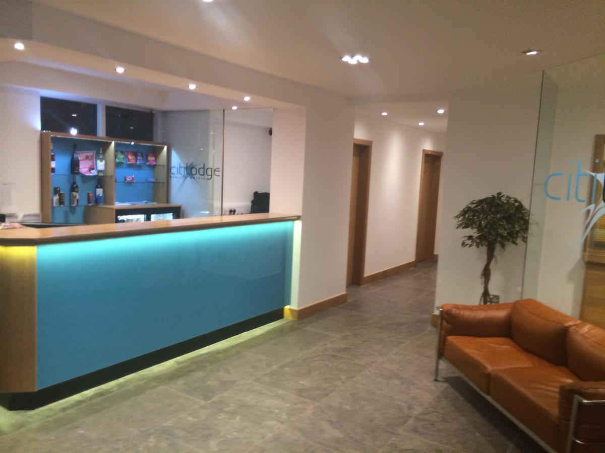 Citilodge Wakefield Hotel By Roomsbooked Bagian luar foto