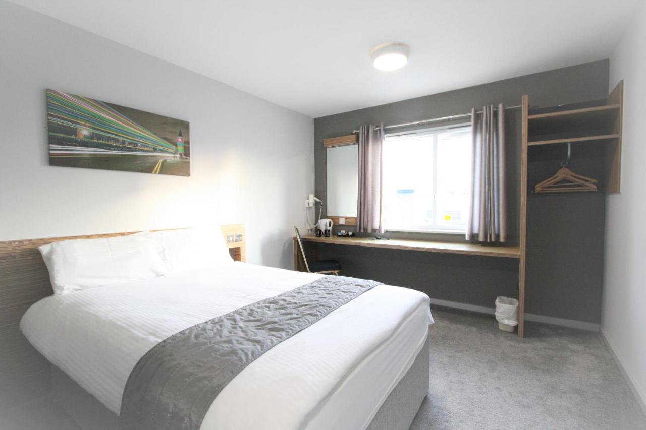 Citilodge Wakefield Hotel By Roomsbooked Bagian luar foto